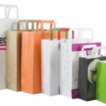 Bolsas de papel personalizadas, la manera de dar un toque distintivo a tu negocio a un precio económico