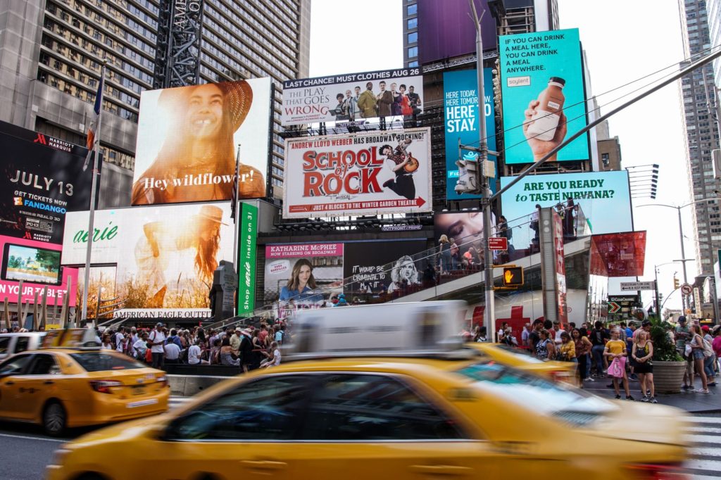 ¿Qué aportan las campañas de publicidad exterior"