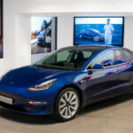 La influencia de los coches Tesla en la decoración: Diseño innovador, tecnología avanzada y un toque de sofisticación